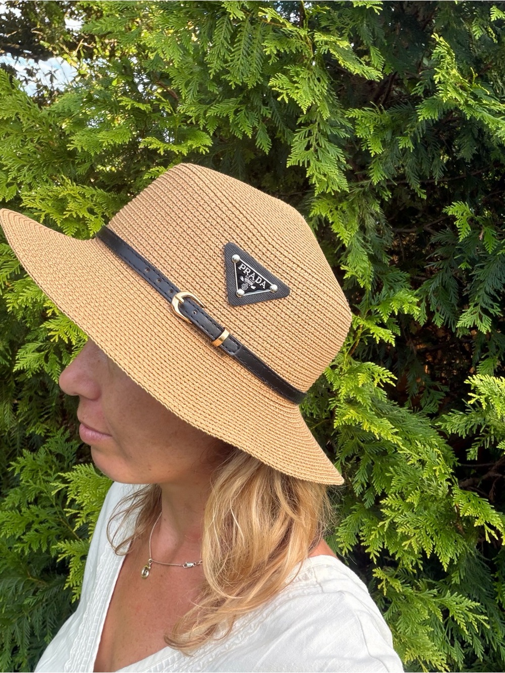 🤎Beautiful Trend Hat
• Beauty Hat Y
Tan Monogram Sun Hat size M🤎 - Picture 4 of 7